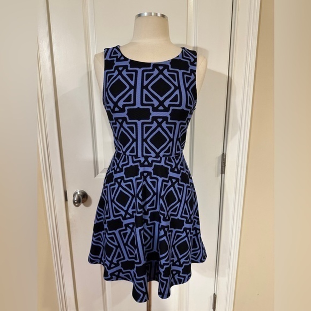 Bold Periwinkle & Black Abstract Fit-and-Flare Mini Dress | Girls Size M